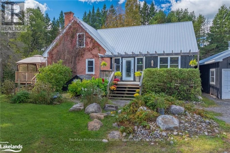 204 BOWYER Road, Huntsville (Chaffey), Ontario, P1H2J4, Huntsville (Chaffey), Ontario — photo 1 of 5