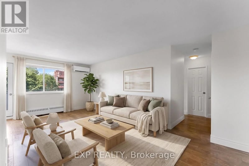 #403 2485 Woking Crescent, Mississauga (Sheridan), Ontario, L5K1Z6, Mississauga (Sheridan), Ontario — photo 1 of 5