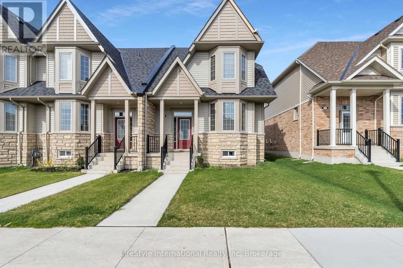 #5 210 Farley Road West, Centre Wellington (Fergus), Ontario, N1M0H2, Centre Wellington (Fergus), Ontario — photo 1 of 5