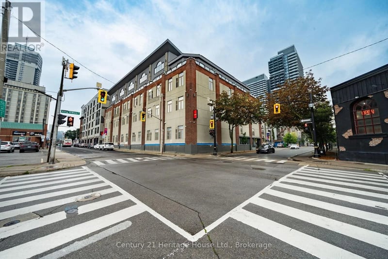 #314 80 King William Street, Hamilton (Beasley), Ontario, L8R0A1, Hamilton (Beasley), Ontario — photo 1 of 5