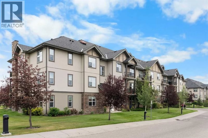 25 Prestwick Drive Southeast, Calgary, Alberta, T2Z4Z1, Calgary, Alberta — photo 1 of 5