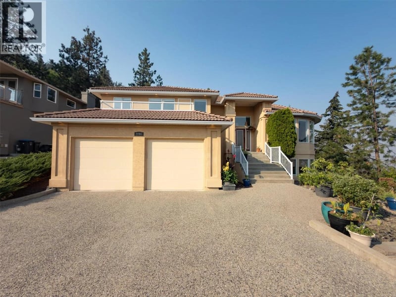 2296 Lillooet Crescent, Kelowna, British Columbia, V1V1T1, Kelowna, British Columbia — photo 1 of 5