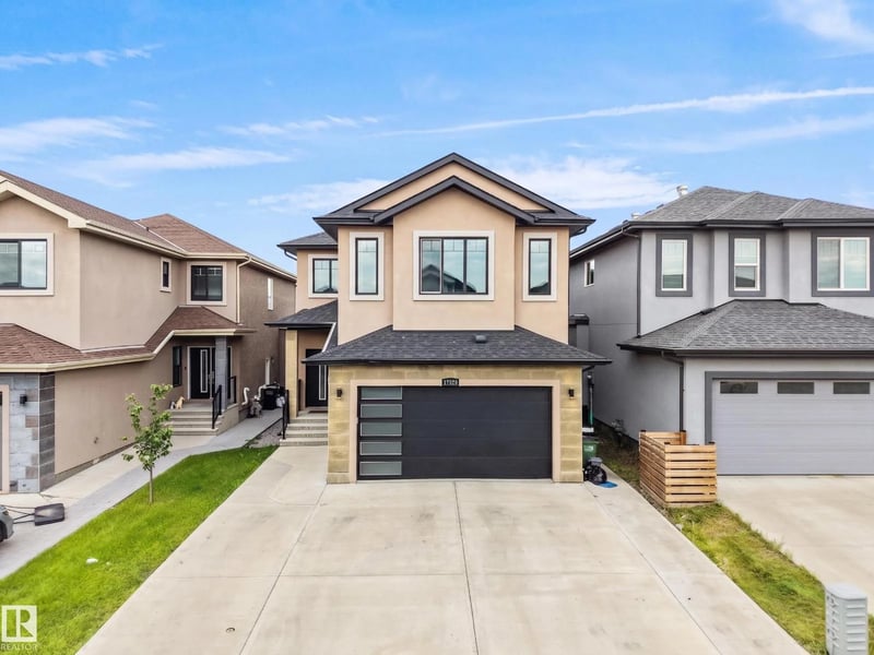 17020 62 ST NW, Edmonton, Alberta, T5Y3S4, Edmonton, Alberta — photo 1 of 5