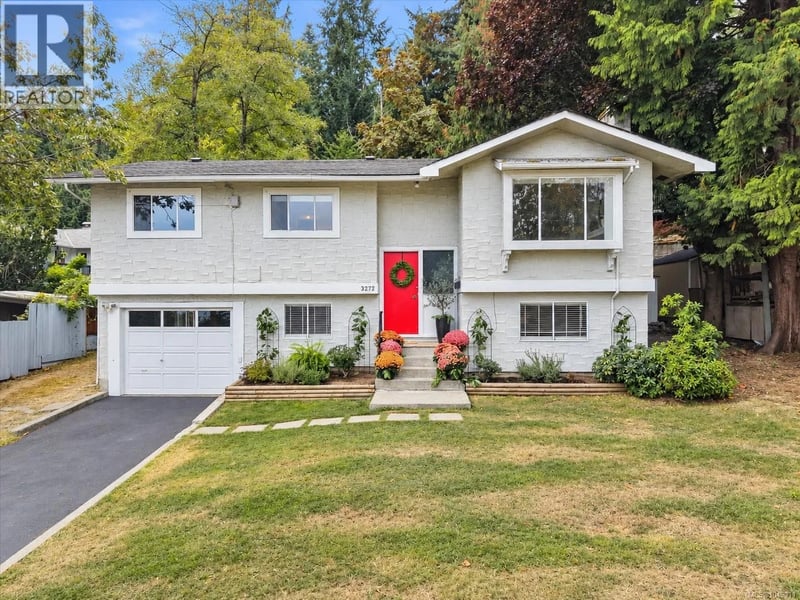 3272 Haida Drive, Colwood, British Columbia, V9C2M7, Colwood, British Columbia — photo 1 of 5