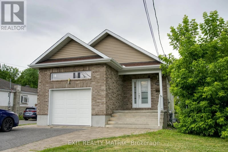 1557 Belcourt Boulevard, Ottawa, Ontario, K1C1M3, Ottawa, Ontario — photo 1 of 5