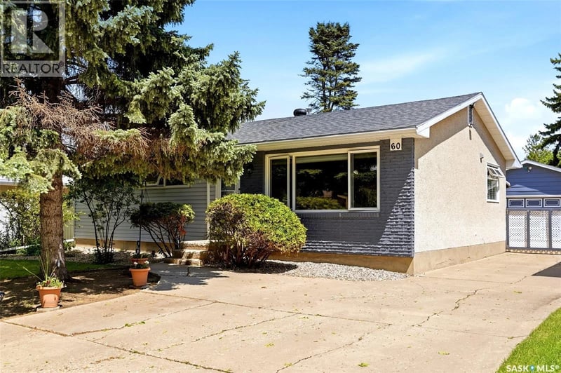 60 Krivel CRESCENT, Regina, Saskatchewan, S4R5C5, Regina, Saskatchewan — photo 1 of 5