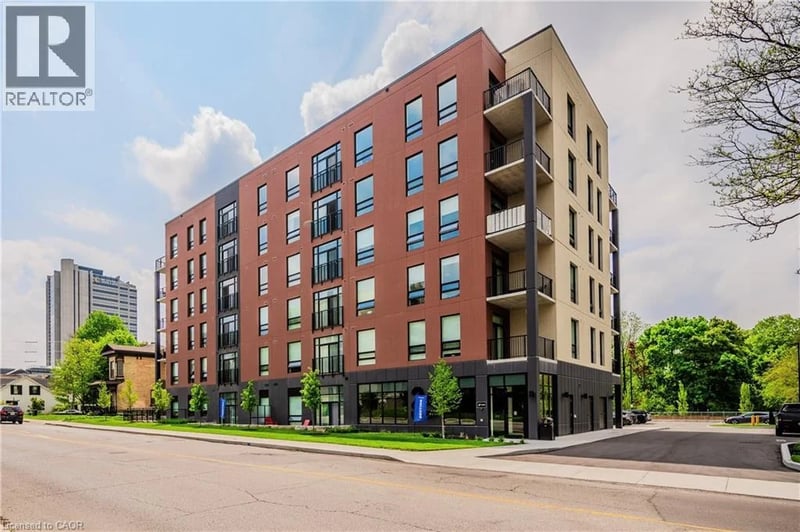 #405 24 UNION Street East, Waterloo, Ontario, N2J1B7, Waterloo, Ontario — photo 1 of 5