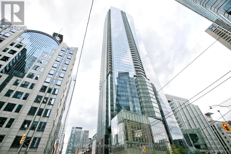 #5008 180 University Avenue, Toronto (Bay Street Corridor), Ontario, M5H0A2, Toronto (Bay Street Corridor), Ontario — photo 1 of 5