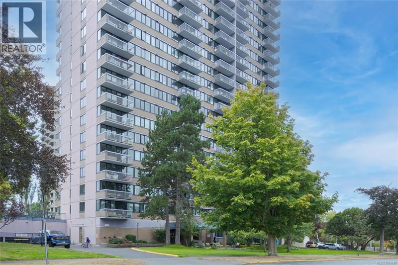 #303 647 Michigan Street, Victoria, British Columbia, V8V1S9, Victoria, British Columbia — photo 1 of 5