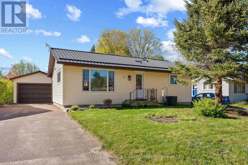 5 Lasalle Drive, Deep River, Ontario, K0J1P0, Deep River, Ontario — photo 1 of 5