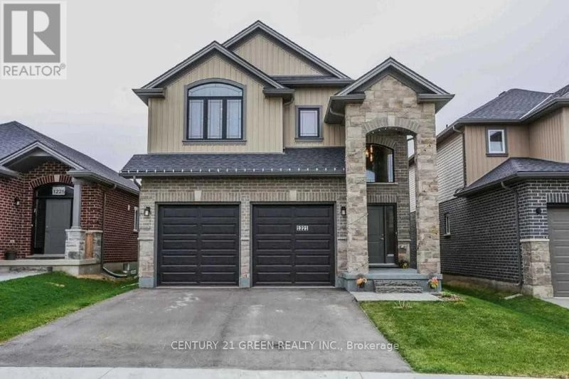 1221 Gough Road, London North (North C), Ontario, N5X0H2, London North (North C), Ontario — photo 1 of 5