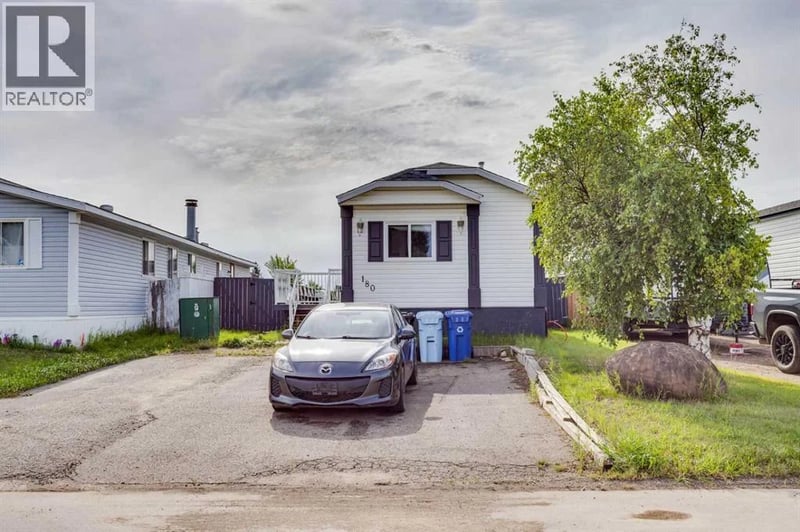 180 Cokerill Crescent, Fort McMurray, Alberta, T9K2J2, Fort McMurray, Alberta — photo 1 of 5