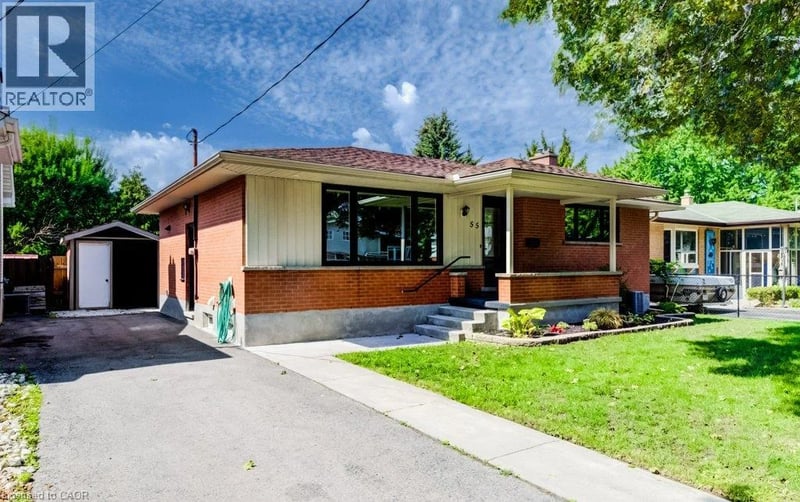 55 ELKINGTON Drive, Kitchener, Ontario, N2B1S1, Kitchener, Ontario — photo 1 of 5