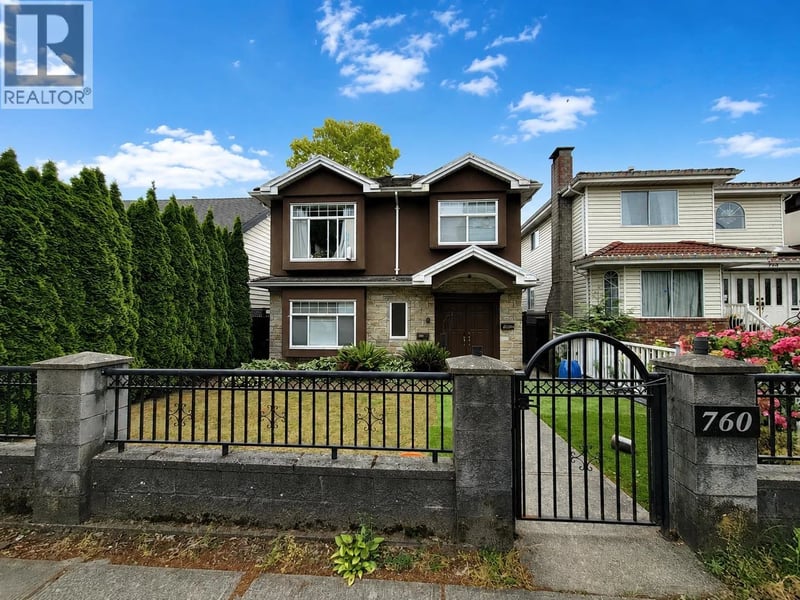 760 49TH Avenue, Vancouver, British Columbia, V5W2H4, Vancouver, British Columbia — photo 1 of 5