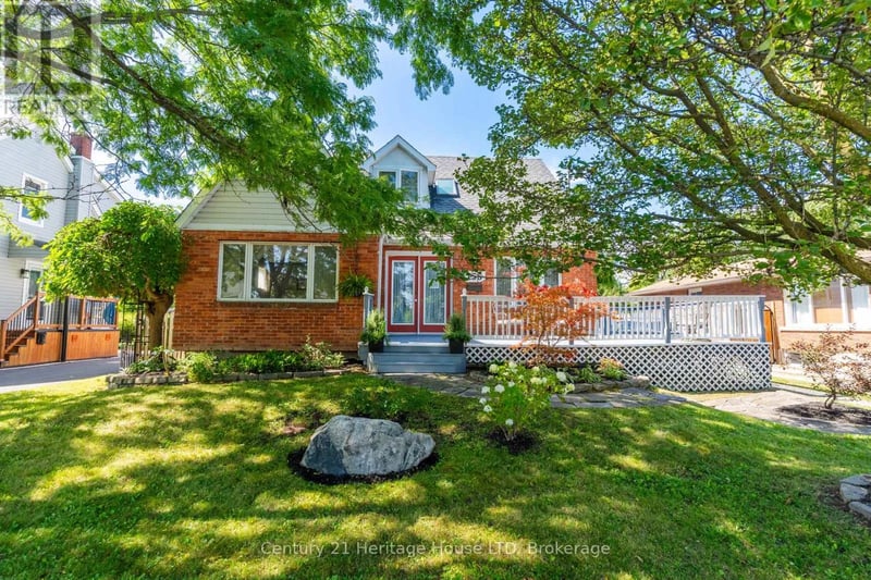 155 Wilton Avenue, Welland (Broadway), Ontario, L3C2A3, Welland (Broadway), Ontario — photo 1 of 5
