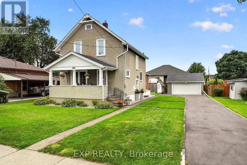 888 Steele Street, Port Colborne (Main Street), Ontario, L3K4Z6, Port Colborne (Main Street), Ontario — photo 1 of 5