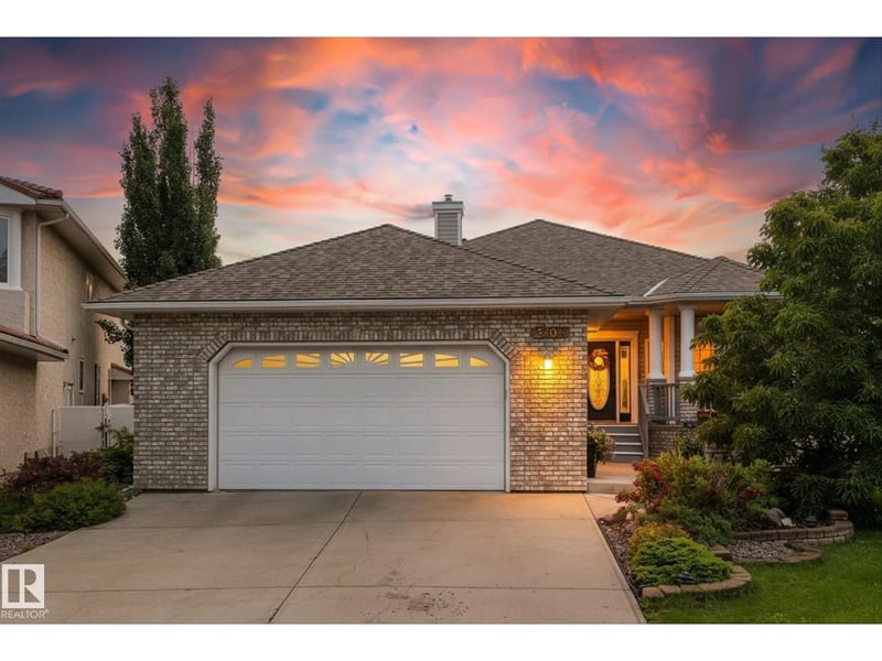 8704 165 AV NW, Edmonton, Alberta, T5Z2W9, Edmonton, Alberta — photo 1 of 5