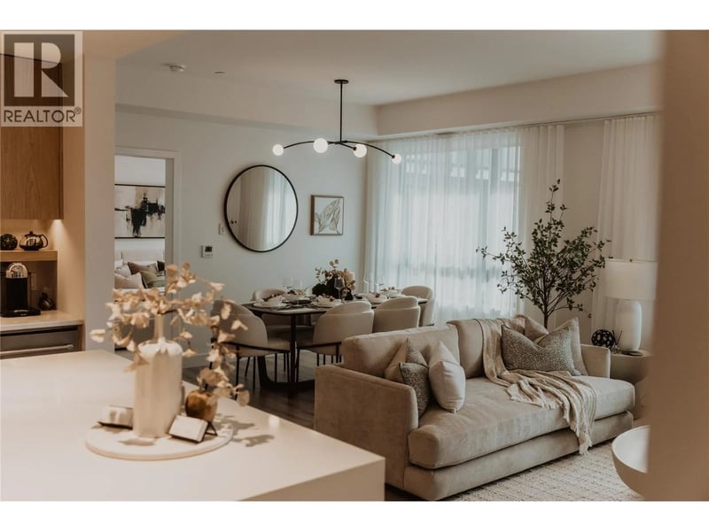 #512 3051 Abbott Street, Kelowna, British Columbia, V1Y0P1, Kelowna, British Columbia — photo 1 of 5