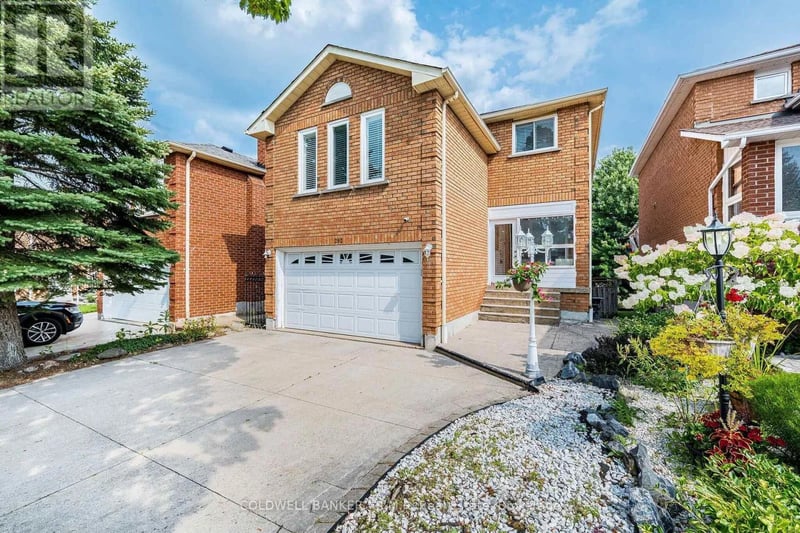 292 Ukraine Road, Mississauga (Fairview), Ontario, L5B3W6, Mississauga (Fairview), Ontario — photo 1 of 5