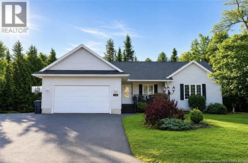 108 Hazelton Drive, Quispamsis, New Brunswick, E2E6B6, Quispamsis, New Brunswick — photo 1 of 5