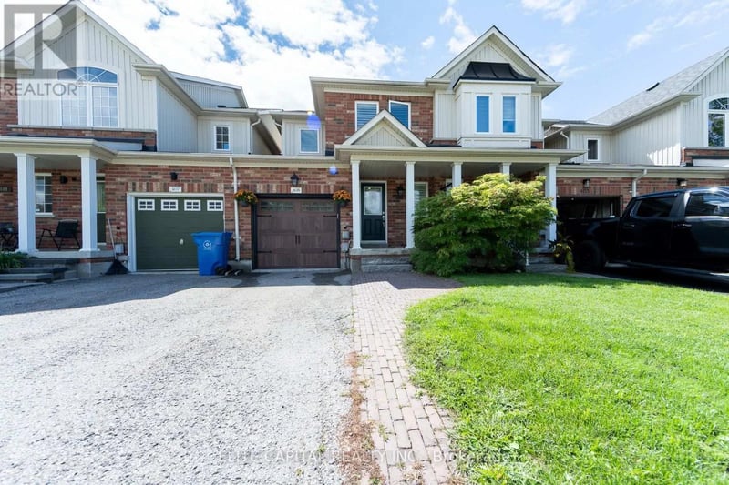 405 King Street East, East Gwillimbury (Mt Albert), Ontario, L0G1M0, East Gwillimbury (Mt Albert), Ontario — photo 1 of 5