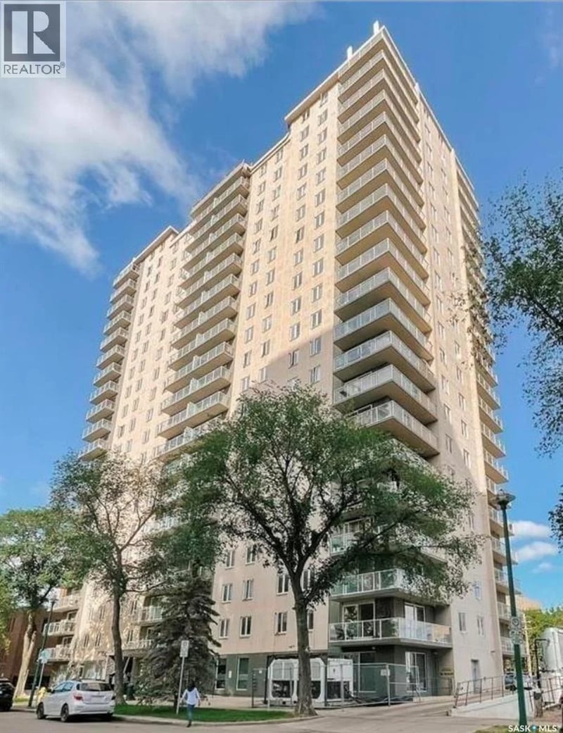 201 320 5th AVENUE N, Saskatoon, Saskatchewan, S7K2D5, Saskatoon, Saskatchewan — photo 1 of 5