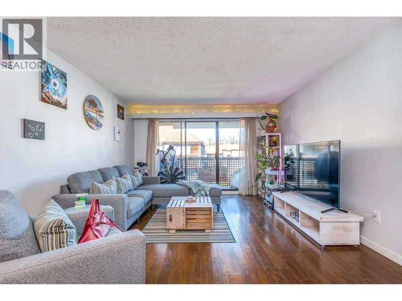 #415 365 GINGER Drive, New Westminster, British Columbia, V3L5L5, New Westminster, British Columbia — photo 1 of 5