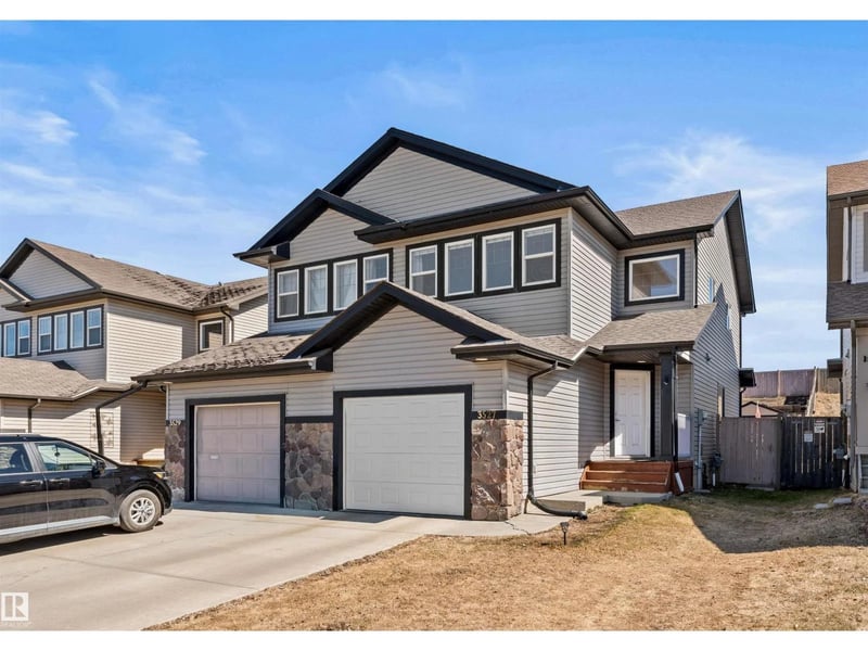 3527 11 ST NW, Edmonton, Alberta, T6T0E9, Edmonton, Alberta — photo 1 of 5