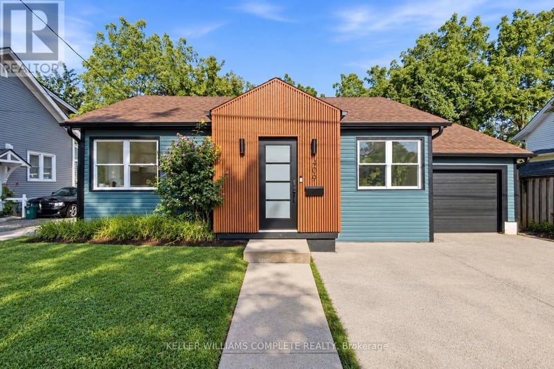409 Ontario Street, Grimsby (Grimsby Beach), Ontario, L3M3H6, Grimsby (Grimsby Beach), Ontario — photo 1 of 5