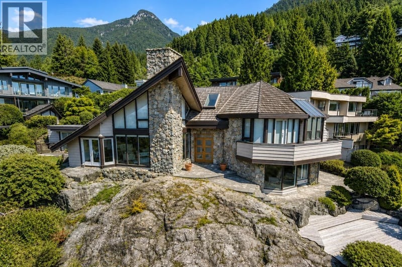 90 TIDEWATER Way, Lions Bay, British Columbia, V0N2E0, Lions Bay, British Columbia — photo 1 of 5