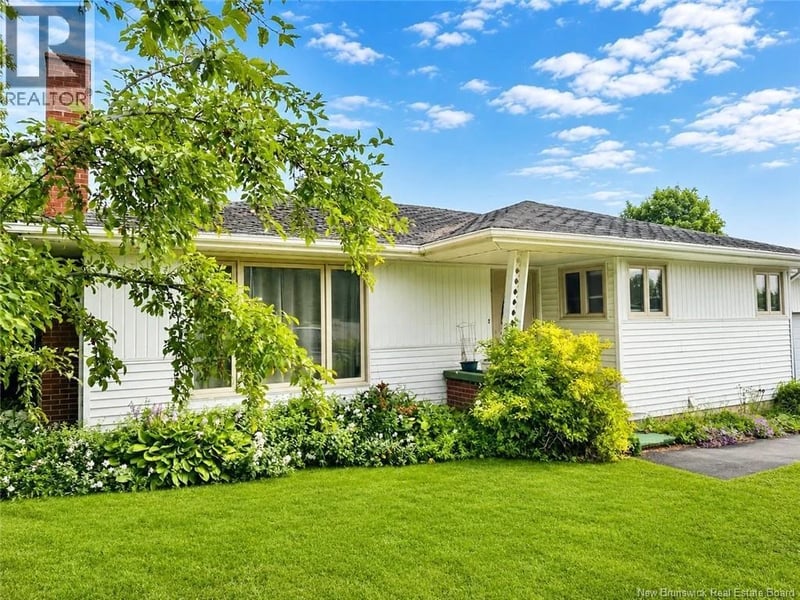 688 EH Daigle Boulevard, Grand-Sault/Grand Falls, New Brunswick, E3Z2S1, Grand-Sault/Grand Falls, New Brunswick — photo 1 of 5
