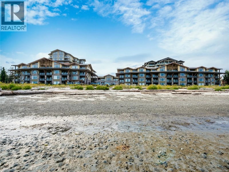 #321/322C 181 Beachside Drive, Parksville, British Columbia, V9P2H5, Parksville, British Columbia — photo 1 of 5