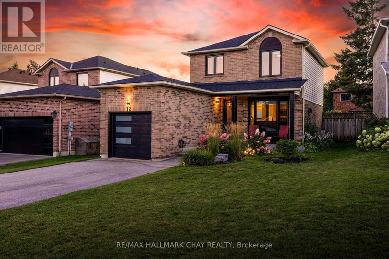 12 Grasett Crescent, Barrie (West Bayfield), Ontario, L4N6Z8, Barrie (West Bayfield), Ontario — photo 1 of 5
