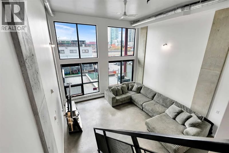 535 8 Avenue Southeast, Calgary, Alberta, T2G5S9, Calgary, Alberta — photo 1 of 5
