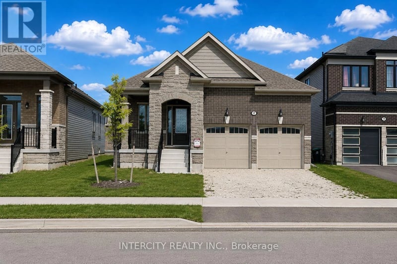 17 Union Boulevard, Wasaga Beach, Ontario, L9Z0M6, Wasaga Beach, Ontario — photo 1 of 5