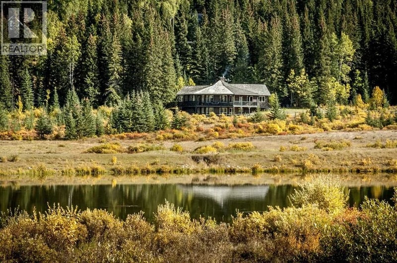 1 Moose Hollow, Rural Foothills County, Alberta, T0L1K0, Rural Foothills County, Alberta — photo 1 of 5