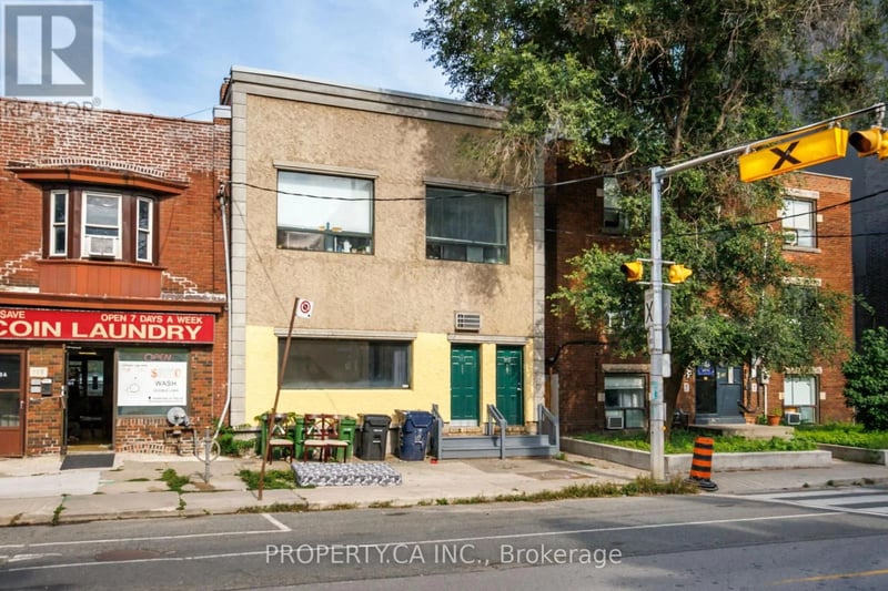 ##Main 117 Vaughan Road, Toronto (Humewood-Cedarvale), Ontario, M6C2L9, Toronto (Humewood-Cedarvale), Ontario — photo 1 of 5