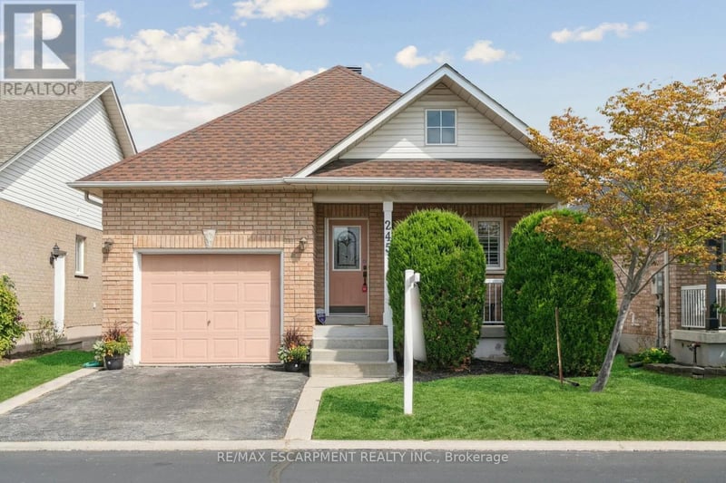 245 Centennial Forest Drive, Milton (TM Timberlea), Ontario, L9T5W9, Milton (TM Timberlea), Ontario — photo 1 of 5
