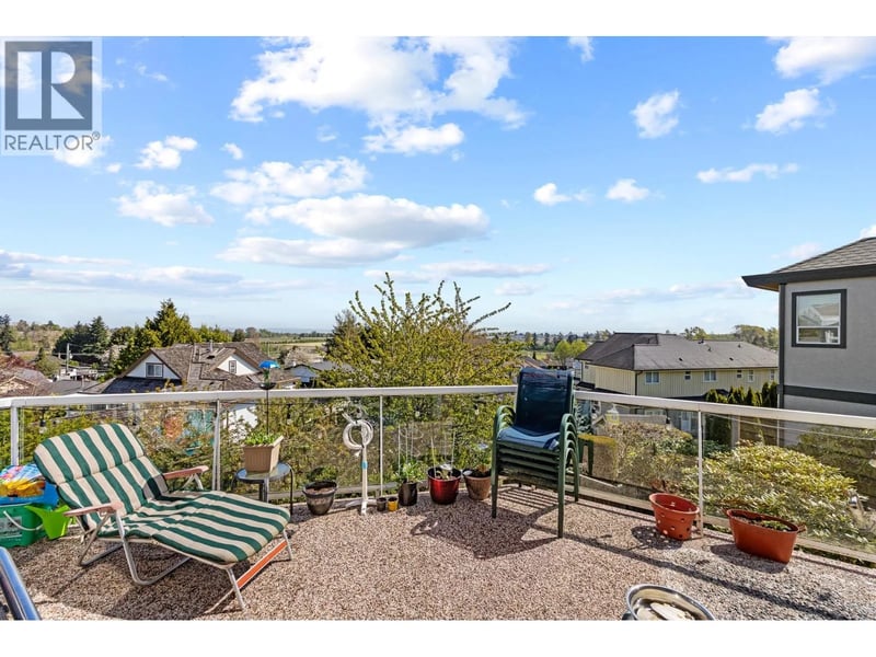 307 ROSEHILL Wynd, Tsawwassen, British Columbia, V4M3L8, Tsawwassen, British Columbia — photo 1 of 5