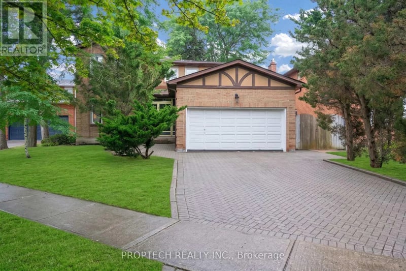 245 Fincham Avenue, Markham (Markham Village), Ontario, L3P4E5, Markham (Markham Village), Ontario — photo 1 of 5
