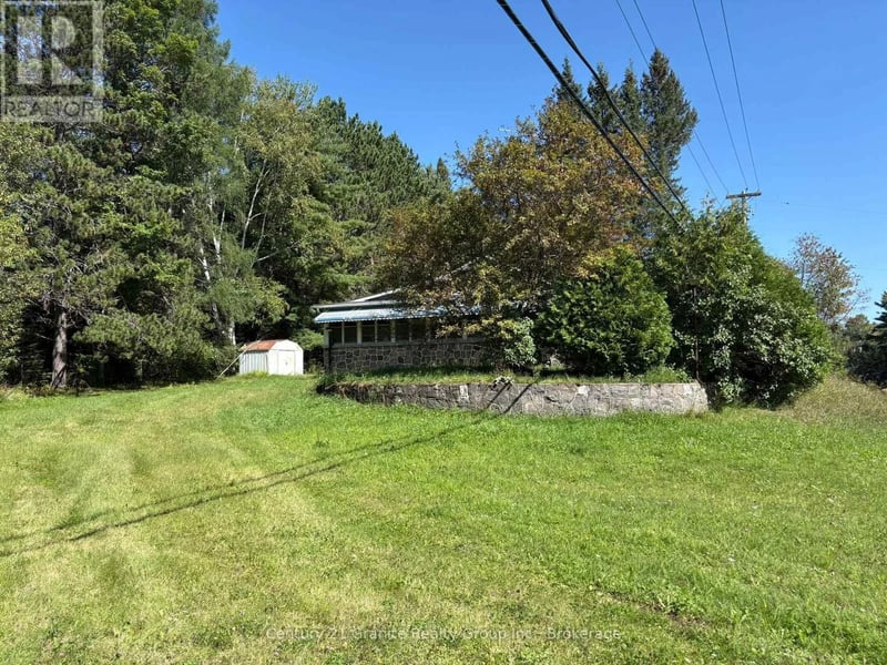 38871 Combermere Road, Madawaska Valley, Ontario, K0J1L0, Madawaska Valley, Ontario — photo 1 of 5