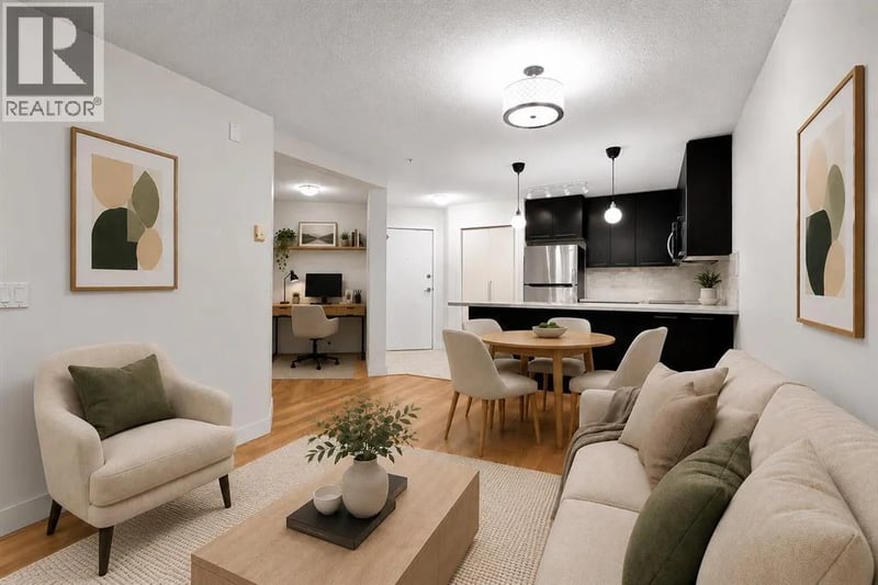 35 Richard Court Southwest, Calgary, Alberta, T3E7N9, Calgary, Alberta — photo 1 of 5