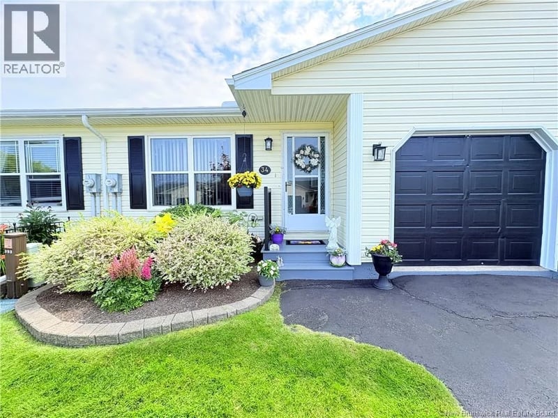 34 Thistle Street, Saint John, New Brunswick, E2M5T1, Saint John, New Brunswick — photo 1 of 5