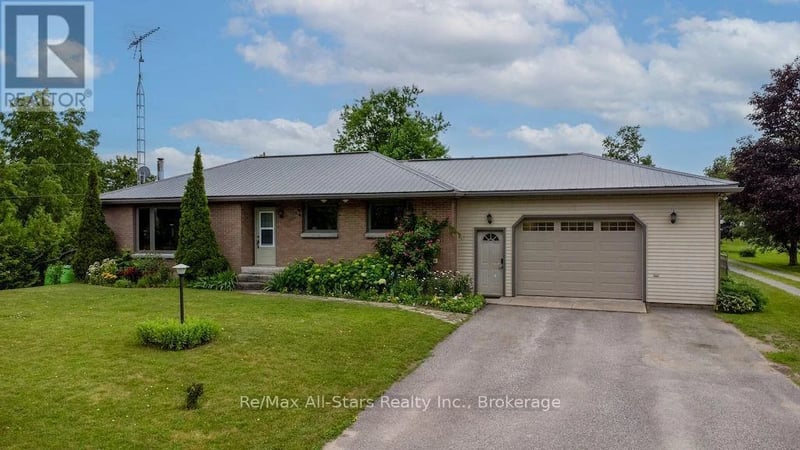1571 Elm Tree Road, Kawartha Lakes (Lindsay), Ontario, K9V4R1, Kawartha Lakes (Lindsay), Ontario — photo 1 of 5