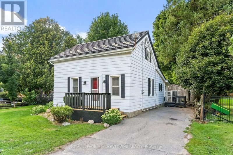 22025 Erin East Garafrax Townline, East Garafraxa, Ontario, L9W7G4, East Garafraxa, Ontario — photo 1 of 5