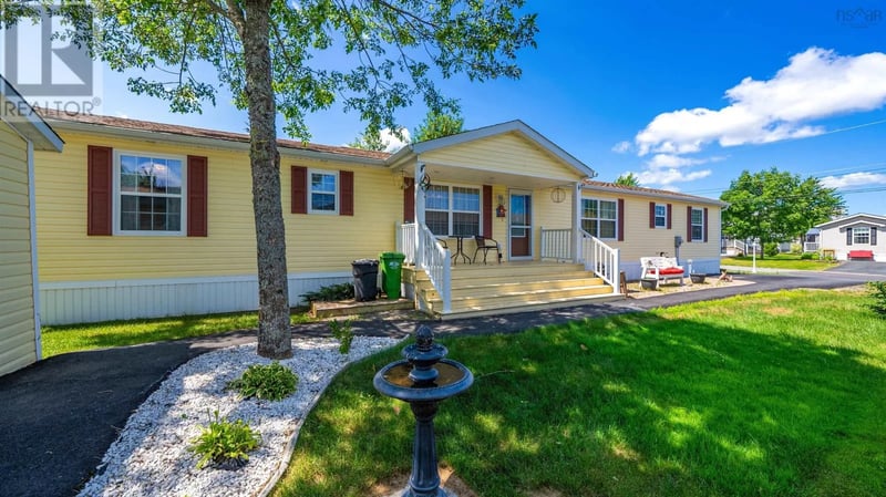 17 Merriweather Crescent, Garlands Crossing, Nova Scotia, B0N2T0, Garlands Crossing, Nova Scotia — photo 1 of 5
