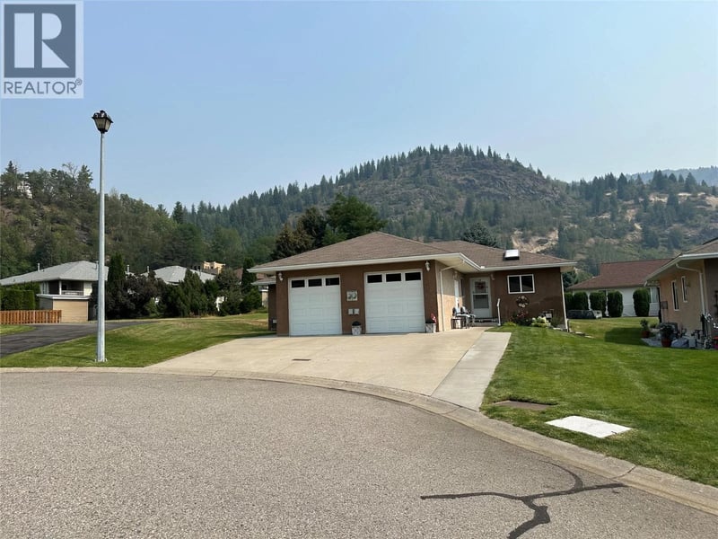 7186 Wright Way, Trail, British Columbia, V1R4X6, Trail, British Columbia — photo 1 of 5