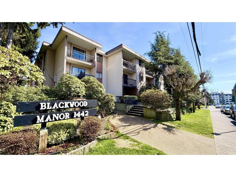 219, 1442 BLACKWOOD Street, White Rock, British Columbia, V4B3V5, White Rock, British Columbia — photo 1 of 5