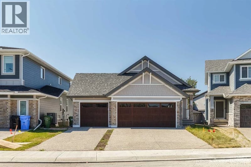 528 Legacy Woods Circle Southeast, Calgary, Alberta, t2x5a8, Calgary, Alberta — photo 1 of 5