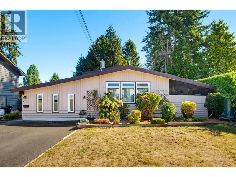 466 55 Street, Tsawwassen, British Columbia, V4M3J7, Tsawwassen, British Columbia — photo 1 of 5